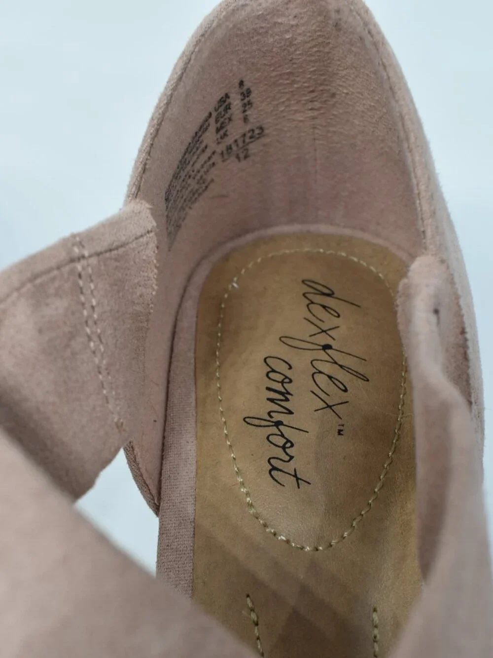 Dex Flex Comfort Strappy Suede Wedge Heel Sandals Womens Size 8 Blush Pink Shoes